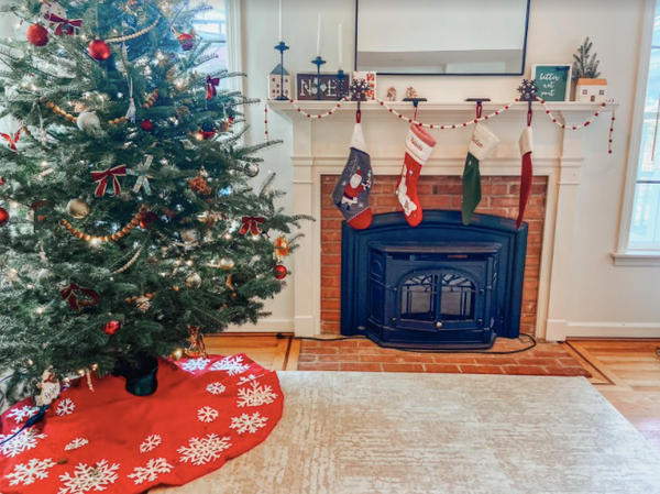 10 Christmas Traditions to Start With Your Baby